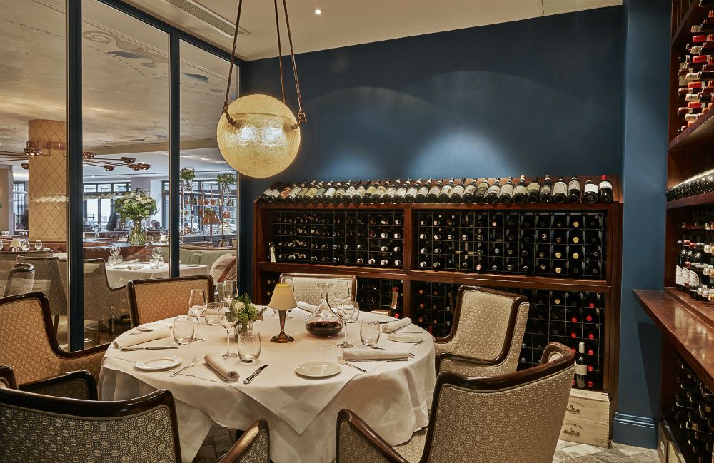 Our private wine room is 😍 and you can host exclusive events in here! To enquire about private dining or events email kellyd@danddlondon.com or check our sites buff.ly/32dwH2T