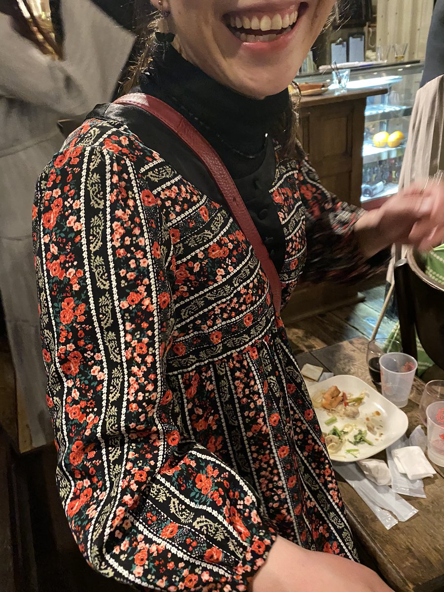 Ayumi Nara Twitter પર 大切なヒロコの結婚パーティ 先日会ったときに どんな服で行くん って 聞いたら パジャマみたいな カッコでいきますよと言ったまさこブスのオシャレ度 そのかわり ヒロコが パジャマみたいな服着てた