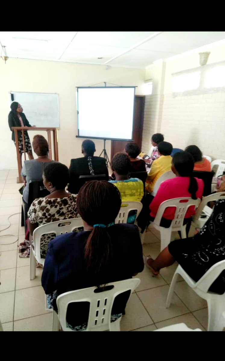 BusiePholi's tweet image. It was an honour to share my experience and continue investing in  building capacity of #womenentrepreneurs. Clarifying your goals is crital for success.  @Kiva #2020NewYear @mfinancenews @MicroCapital @MicroSave