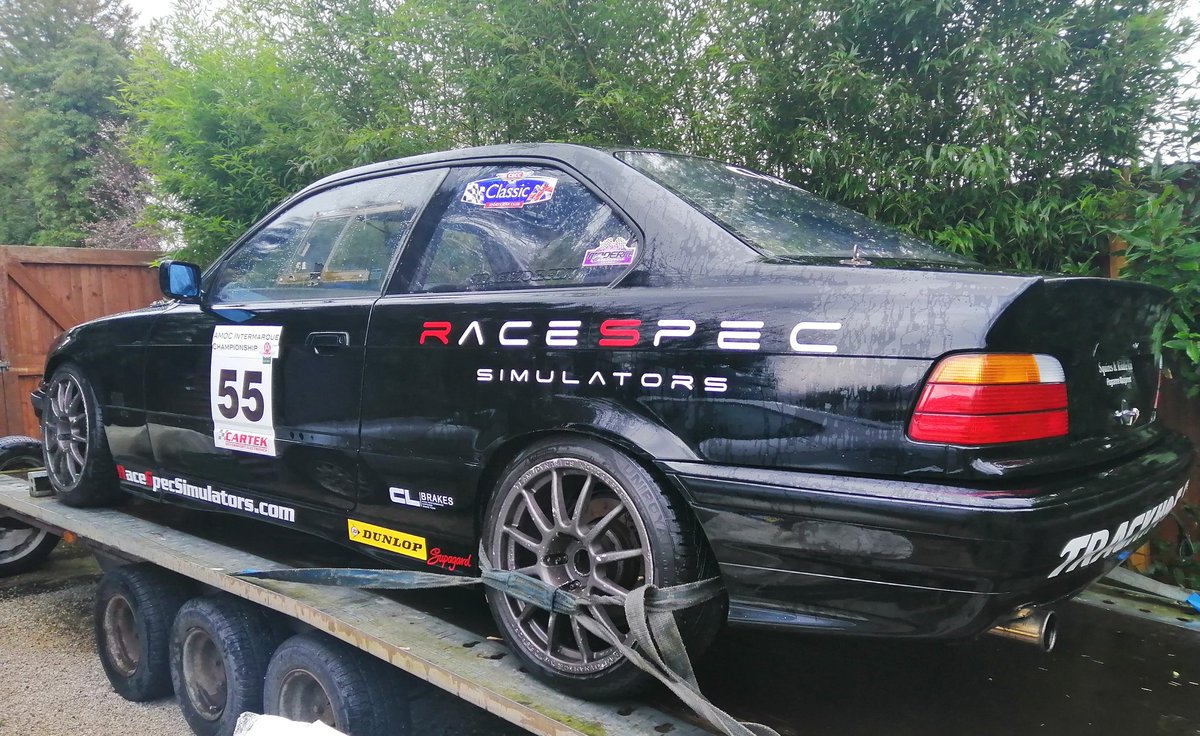Laurencesquires's tweet photo. The #e36 #318is is out of hibernation and in prep for this seasons @CSCCRacing #modernclassics
#trackhog #CWRracing https://t.co/kIr8lD8ajw