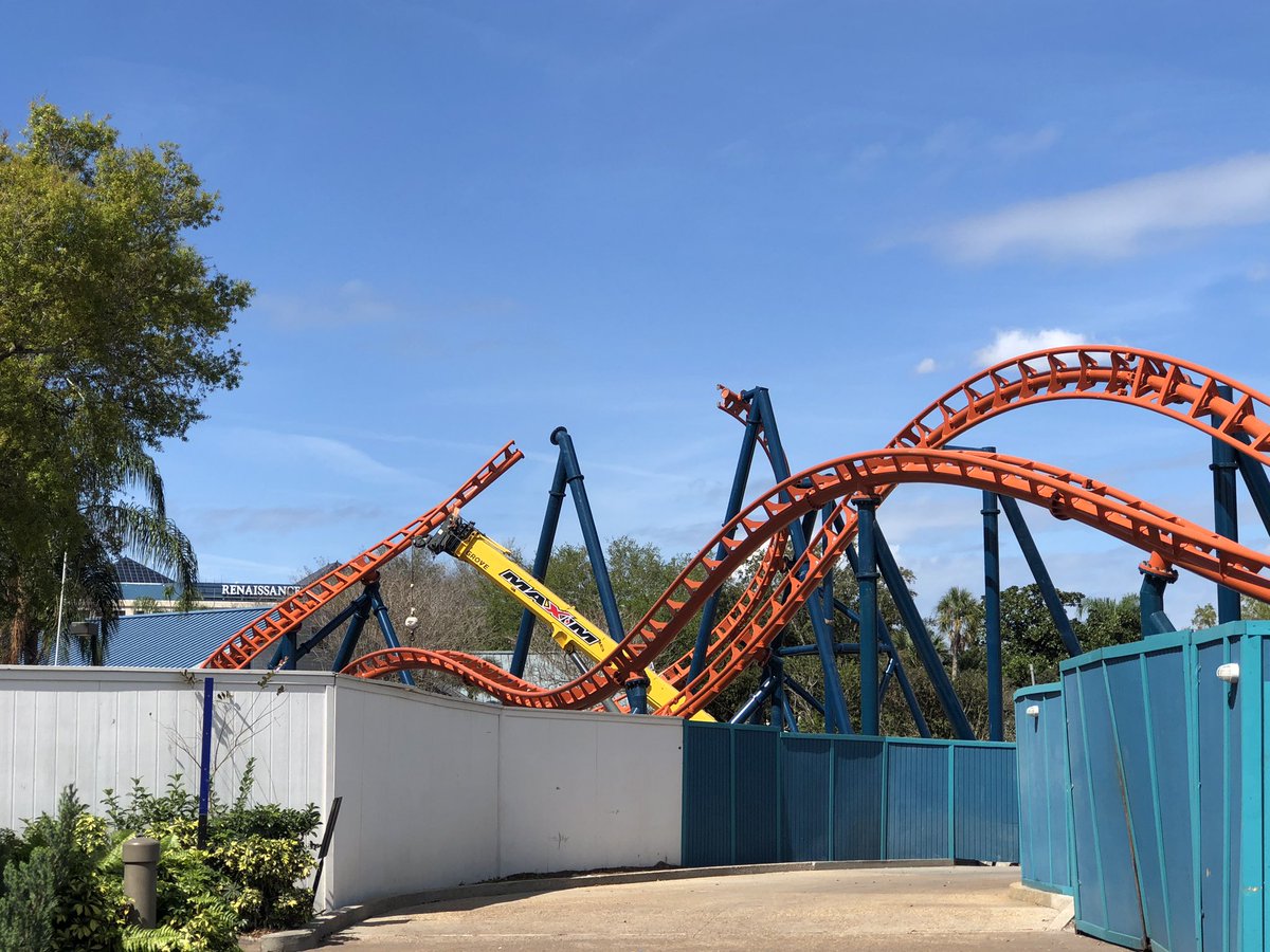 Hey_Muldoon's tweet image. Ice Breaker only has one or two pieces left!

(Photo given to me from someone’s who’s there today, taken during park hours).