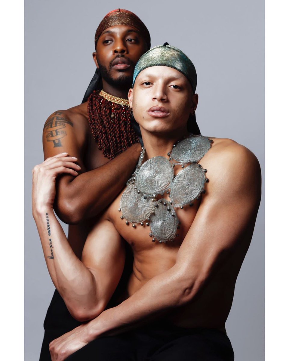 truuartteam's tweet photo. T O D A Y S Feature | Stunning photography by @MarcMyStyle! A Milwaukee photographer and content creator for "The New Crown"

Fly away with me and you won't be disappointed 🤝
My ethereal bond of love for you is self-appointed ❤️

#marcshotit #thenewcrown #prints #vincentmarc https://t.co/IH7deldvdt
