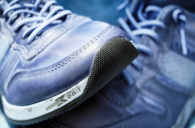ehmanrock's tweet photo. The optimal shoe is going to support whatever is happening at the foot during that specific activity. https://t.co/oWCwcwwy2Q https://t.co/DpnHsiMqGf