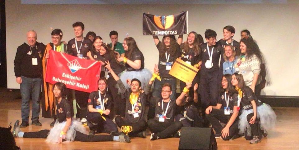 ⭐️ Kocaeli Kampüsü-Yenilikçi Çözüm Ödülü, Global Innovaiton Türkiye Aday Adayı, Ulusala Çıkan Takım
⭐️ Eskişehir Kampüsü-Şampiyonluk Ödülü, Ulusala Çıkan Takım