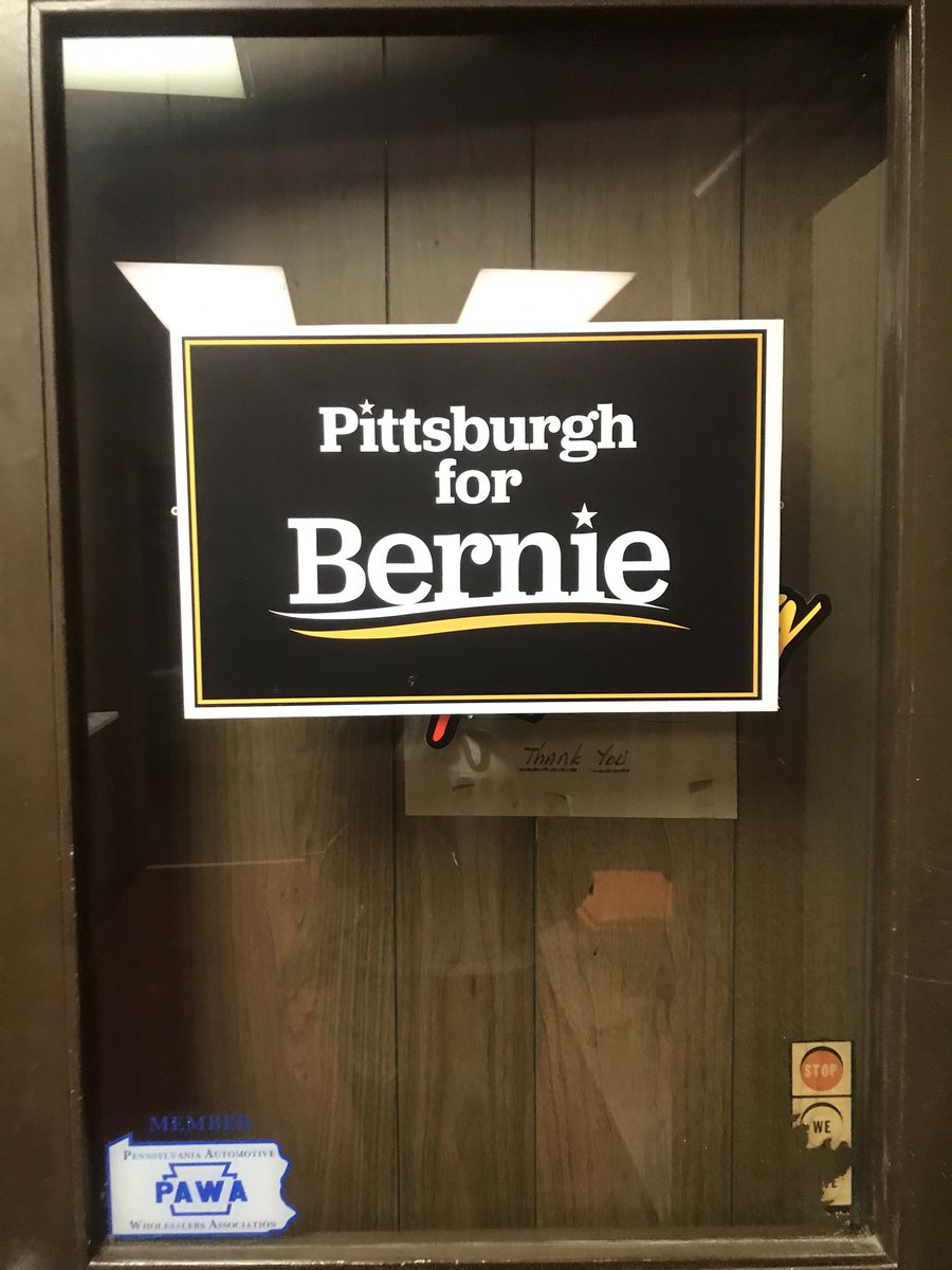 sandinistaoliva's tweet photo. We here!!!!  Phone banking til 5!!!!  @OurSaviorBern #PittsburghforBernie https://t.co/KCiKXPlqcj