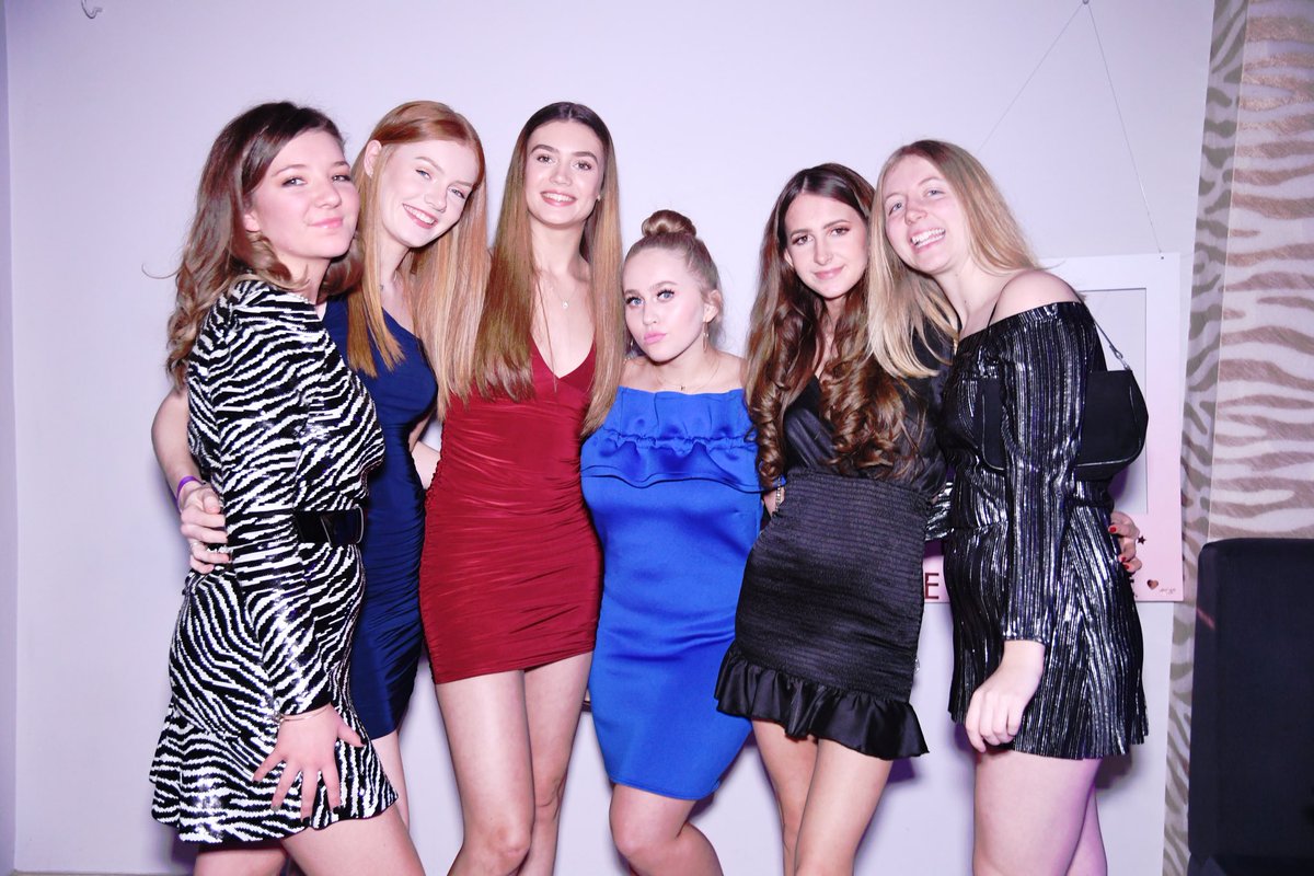 Katie Louise ♡ tweet media