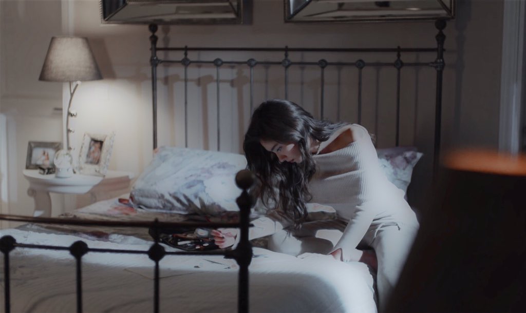 ✏️

#NihanSezin | #NihKem | #NeslihanAtagül 
#KaraSevda 🖤