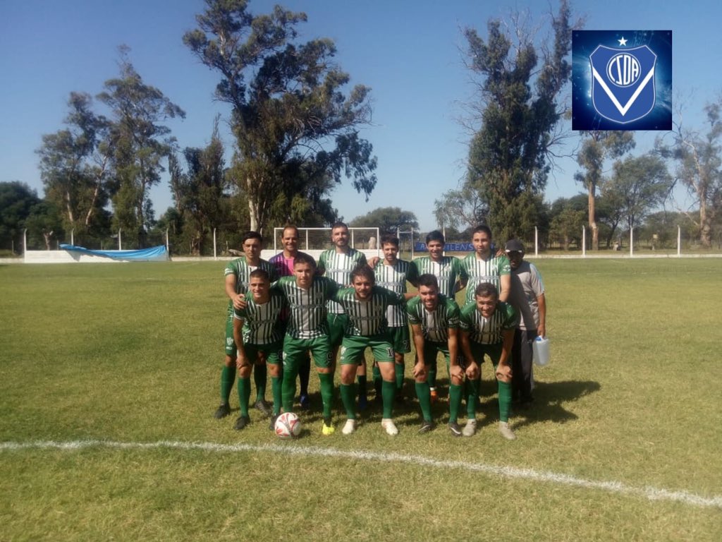 DeportivoAnguil's tweet photo. #JuegaAnguilense Los 11 de @LaloGarciaDT ante #Catrilo Torales, Furriol, Miramontes, Carripilon, Bianco, Acosta, Saavedra, Miranda, Palacios, Román.
#VamosDepo #ElclubDelPueblo 💙💙 https://t.co/yz8qEfdF67