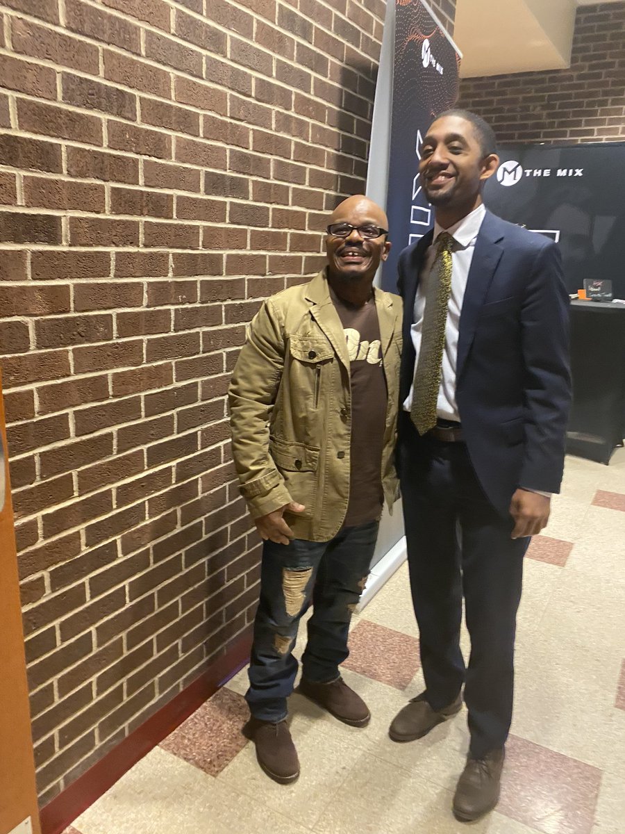 MayorBMScott's tweet photo. Thank you Pastor Marcus English and The Mix Church for being the shining example of a church that serves our community. 

Thank you for allowing me to share in your Pastoral Anniversary. Excited about the future of The Mix Church! 

#Brandon2020 #ANewWayForward https://t.co/gLrjnvU8ru