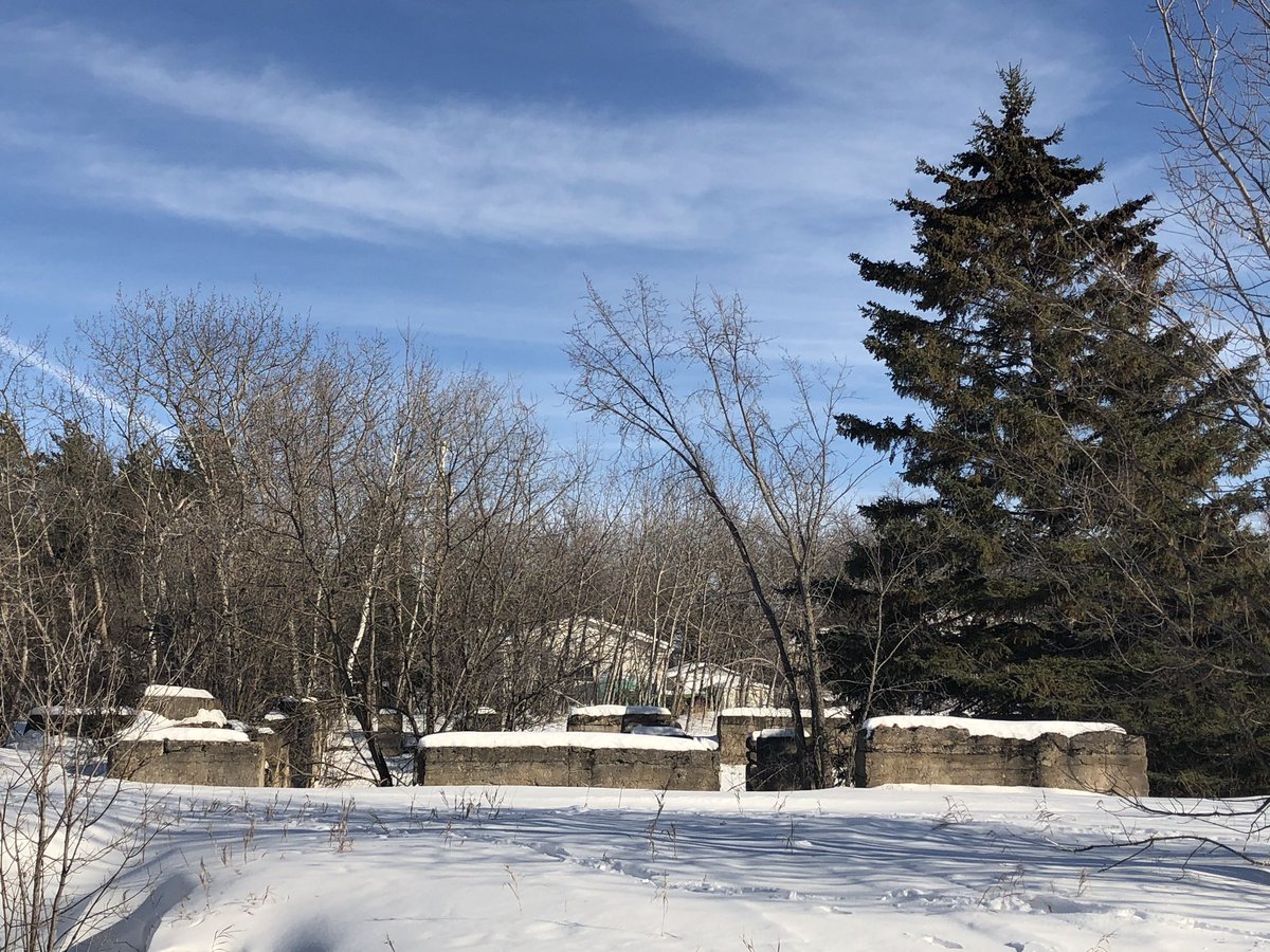 MichelleSSacco's tweet photo. #Explore150 road trip adventure part 2 took us to #Beausejour and the #ManitobaGlassCompany site. Beautiful day for a walk! #ExploreManitoba #Manitoba150 https://t.co/ruKCpa5jGM