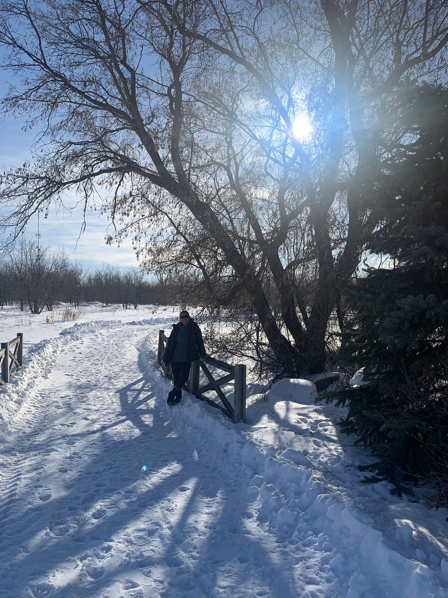 MichelleSSacco's tweet photo. #Explore150 road trip adventure part 2 took us to #Beausejour and the #ManitobaGlassCompany site. Beautiful day for a walk! #ExploreManitoba #Manitoba150 https://t.co/ruKCpa5jGM