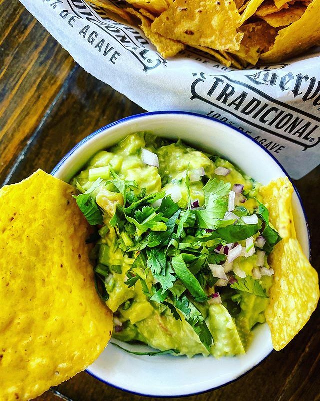 raleighwhatsup's tweet photo. | DINE | holy #guacamole ~ first time eating @lasantaraleigh yesterday! Delicious food + friendly service. Thx for the #premiumperks @offlineraleighdurham ~ look forward to coming back again soon! DM for referral link #offlinepremium #raleighfoodpics #… https://t.co/r4828oV1BZ https://t.co/5yuY734gr9
