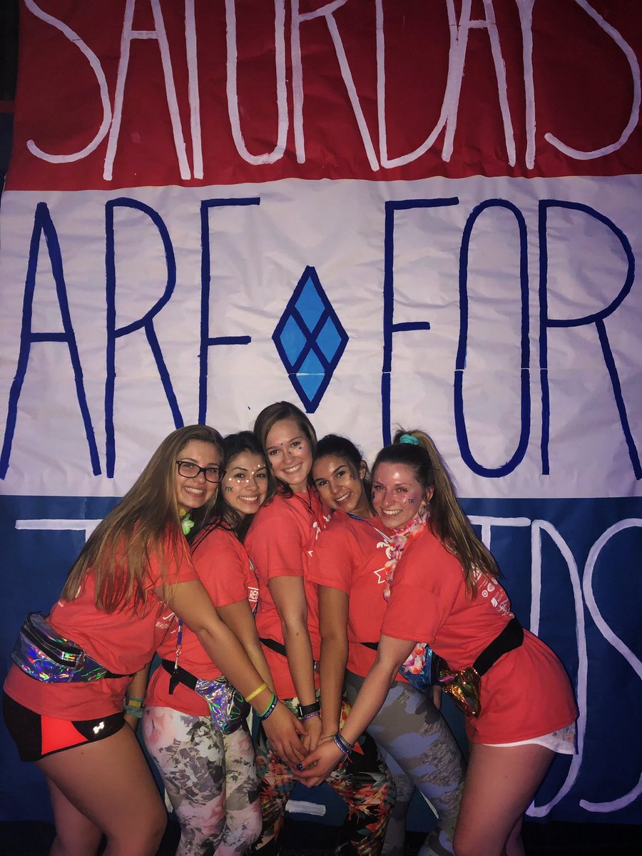 maddiemyers__'s tweet photo. Since @RLHSMini_THON is !!LESS THAN A WEEK WAY!! I will be donating 15 cents for every retweet/like this tweet gets by FRIDAY! #FTK 💙 https://t.co/3j2kyv5XPi