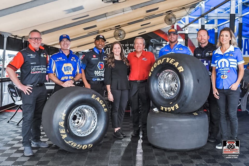 MeganFessSchu's tweet photo. Happy race day, Phoenix! 

#WeAreDSR https://t.co/0MHHb0Buxs