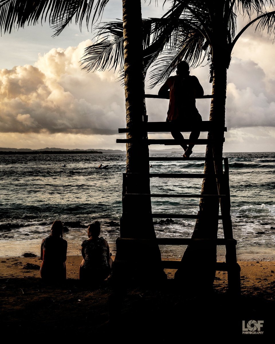 LOFphotography's tweet photo. As Dalai Lama once said, “Once a year, go someplace, you’ve never been before.” I learned that you could go back to the same place again, gather your friends, rent a tuk-tuk, drive around the north side of the island, &amp; explore the breathtaking island of Siargao. #LOFphotography https://t.co/eWZfKHYqTJ