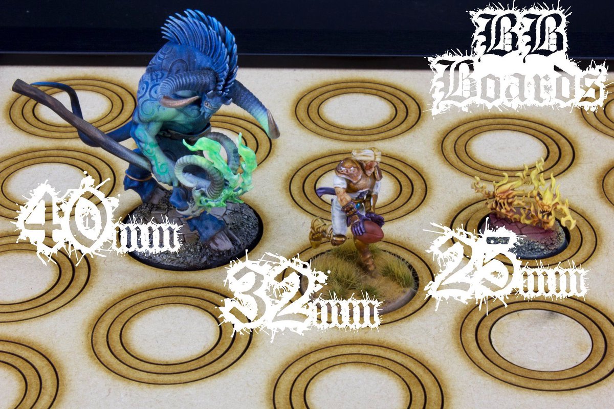 BoardsBb's tweet photo. It’s competition time, I’m giving away a free display board. For a chance to win just like retweet and comment on this. Winner will be announced next Sunday :) #gamesworkshop #Aos #Bloodbowl #40k #MESBG #killteam #warcry #Shadespire https://t.co/lxdl2cd0b3