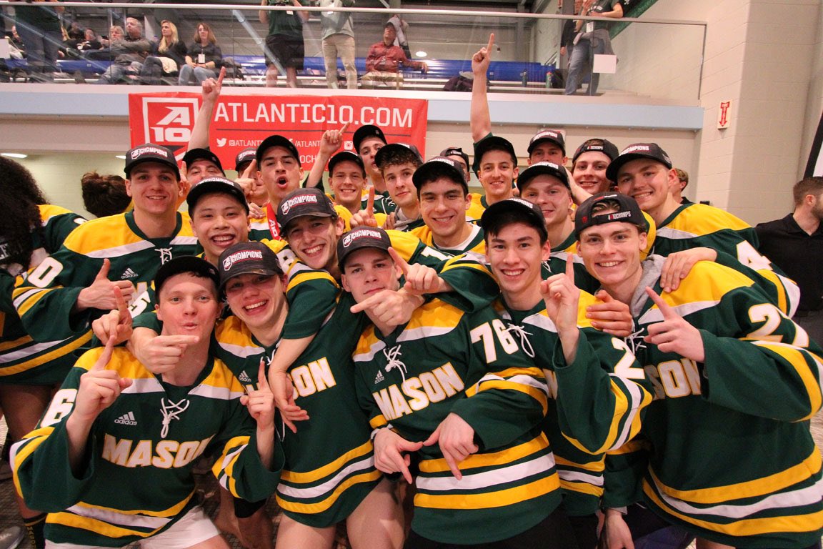MasonSwimDive's tweet photo. 🏆 That winning feeling 🏆 https://t.co/nYU3A1WiTX