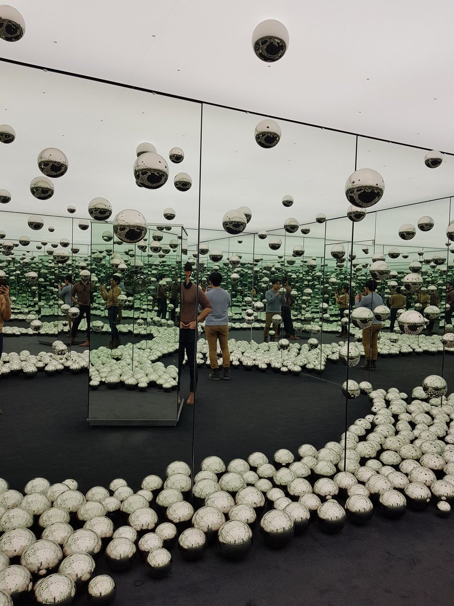 sshahidart's tweet photo. Experienced Yayoi Kusama's Infinity Mirrored Room @agotoronto - "LET'S SURVIVE TOGETHER".

Beautiful kaleidoscopic vision of infinity produced by the mirrors, while the steel orbs create distortions in our reflections. 
#infinityAGO #AGO https://t.co/4YEAPArg1l