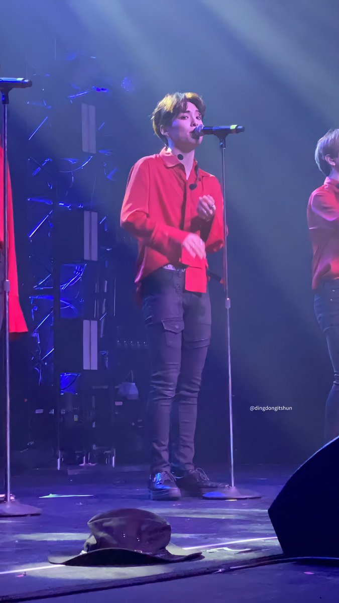 SPlDERYEY's tweet photo. iβm a little late but
this is for the man who has worked day and night endlessly to be the leader and friend that the members AND Choice need. this is for the selfless man who cries when choice cries and laughs when we laugh.we love you and support you always.
#CallinLeaderJun https://t.co/ooC3XlF4Is