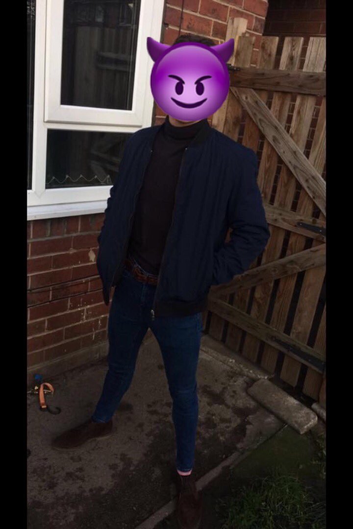 Scally_Master's tweet photo. Sunday lunch at Toby Carvery. https://t.co/DycnO5wWM7