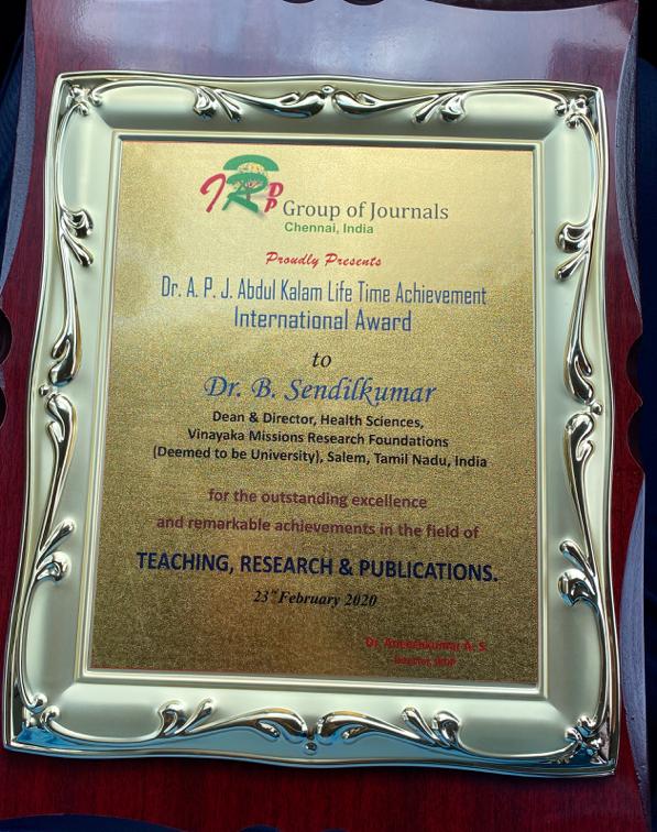 SahsVmrf's tweet photo. Dr. B. Sendilkumar, Dean - Faculty of Allied Health Sciences received “Dr. ABJ  Abdul Kalam lifetime achievement international award” for the excellence and achievements in the field of teaching, research &amp; publications from Honorable Justice Shri. Rajeswaran, Retd. https://t.co/UoftPKXyBF