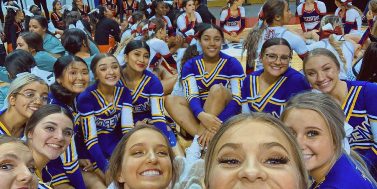 MercyHighCheer's tweet photo. 6th in the state! Hard work pays off 💙💛 https://t.co/vFzfOhJEAz