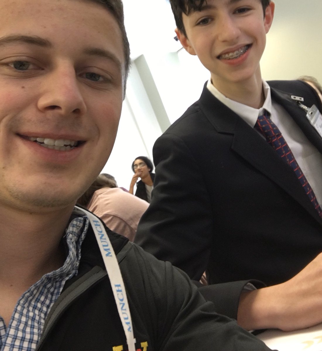pakistan_dawn's tweet photo. Amid pressure from fellow delegates, this young man was forced to admit that his love life is nonexistent. #WHO #coronavirus https://t.co/MdSzG4Thuy