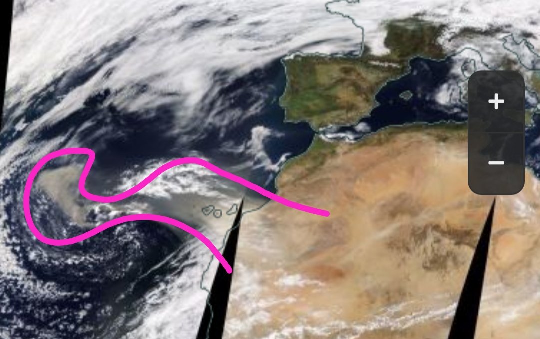 ArgongraGIS's tweet photo. La #CalimaCanarias complica las tareas de extinción del #Incendio #Tasarte #Canarias https://t.co/GIrS4l2xsO