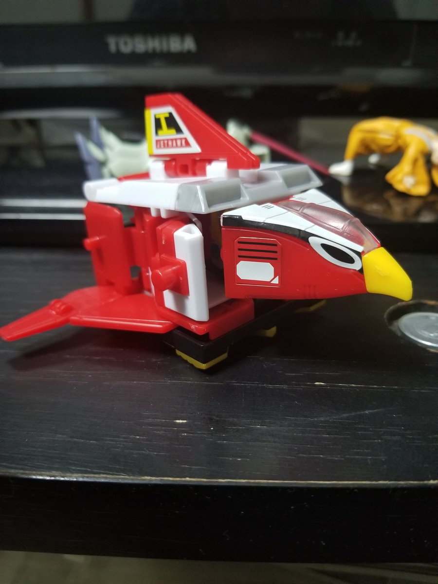 leaf08010buddy3's tweet photo. スーパーミニプラのジェットホークが完成した
シール貼るの下手くそすぎた https://t.co/1Sdkj0P2wQ