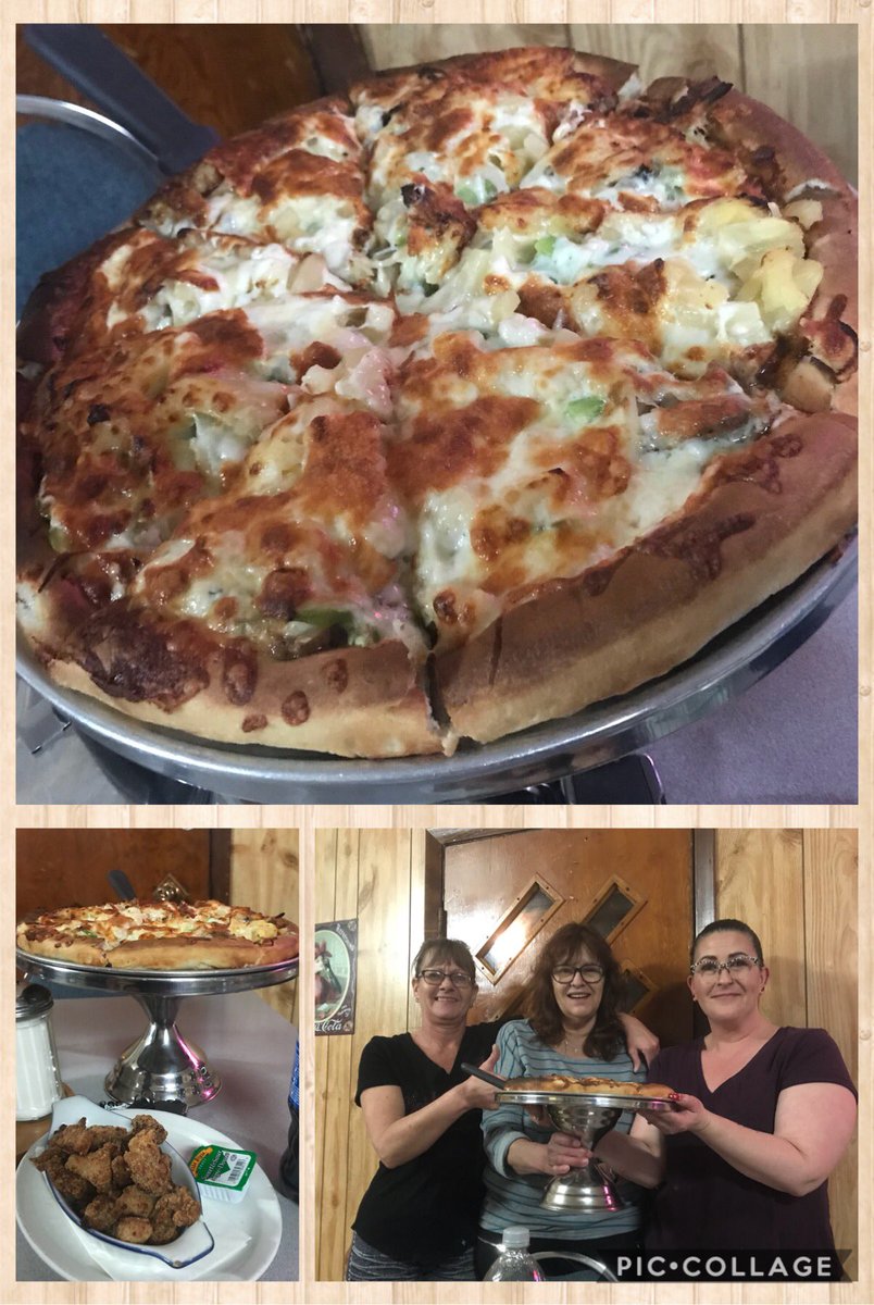 karlaonthefarm's tweet photo. Road trip last night to celebrate my birthday with @farmerdelmer Went to try the famous Derwent Pizza π So worth the drive!! Amazing pizza and great service! Thanks, #DerwentPizza! @goeastofYEG #smalltownalberta #hiddentreasure #awesomepizza #willbeback https://t.co/rRj9swWmyP