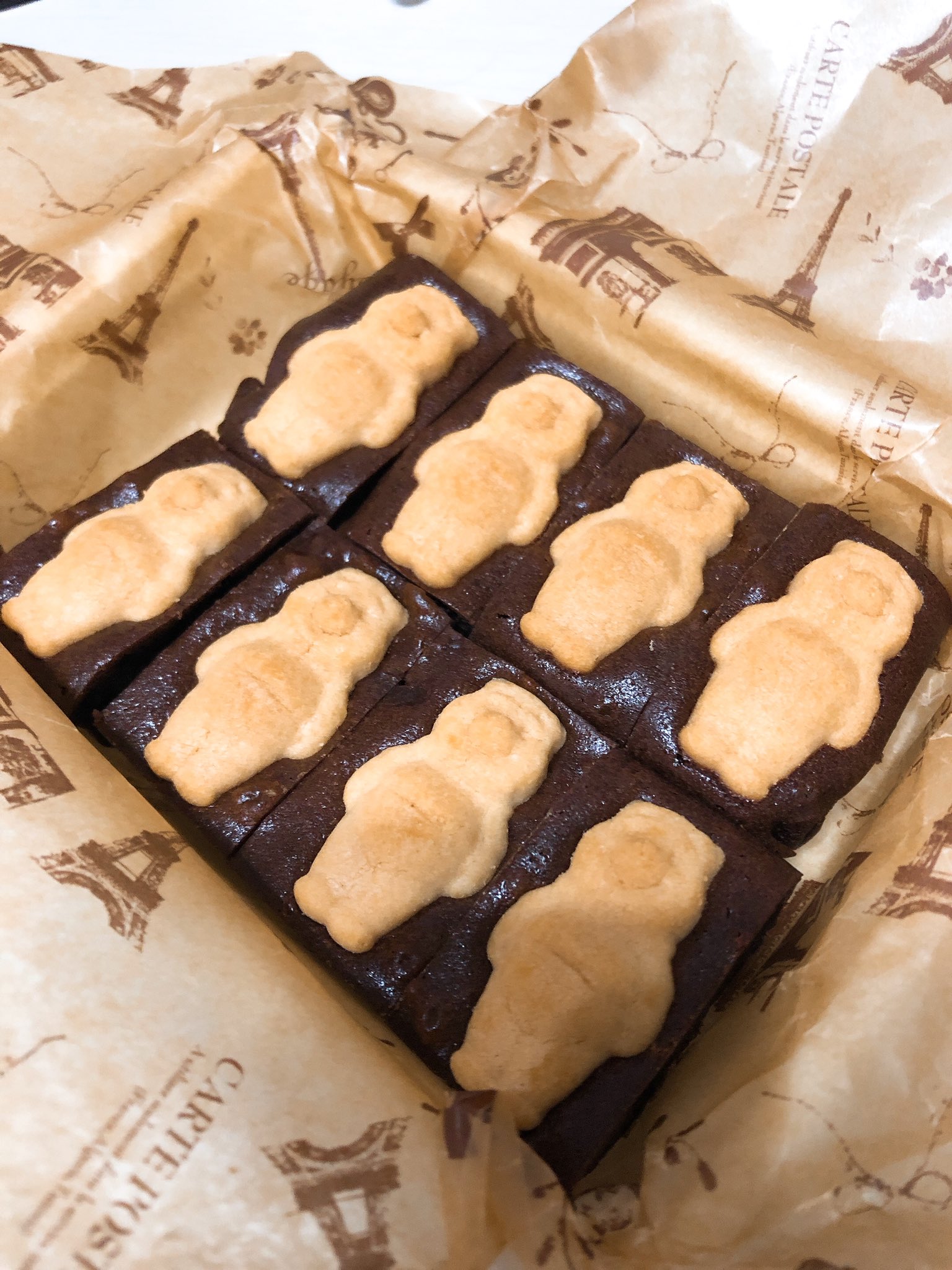 泉茉里 みづき手作りブラウニー美味しかった ディズニーのお土産であげたプーさんクッキーのせてくれた お外暖かかった 大人のお子様ランチ食べた 毎日3つ嬉しかったことをつぶやく T Co Fuummm0nrx Twitter