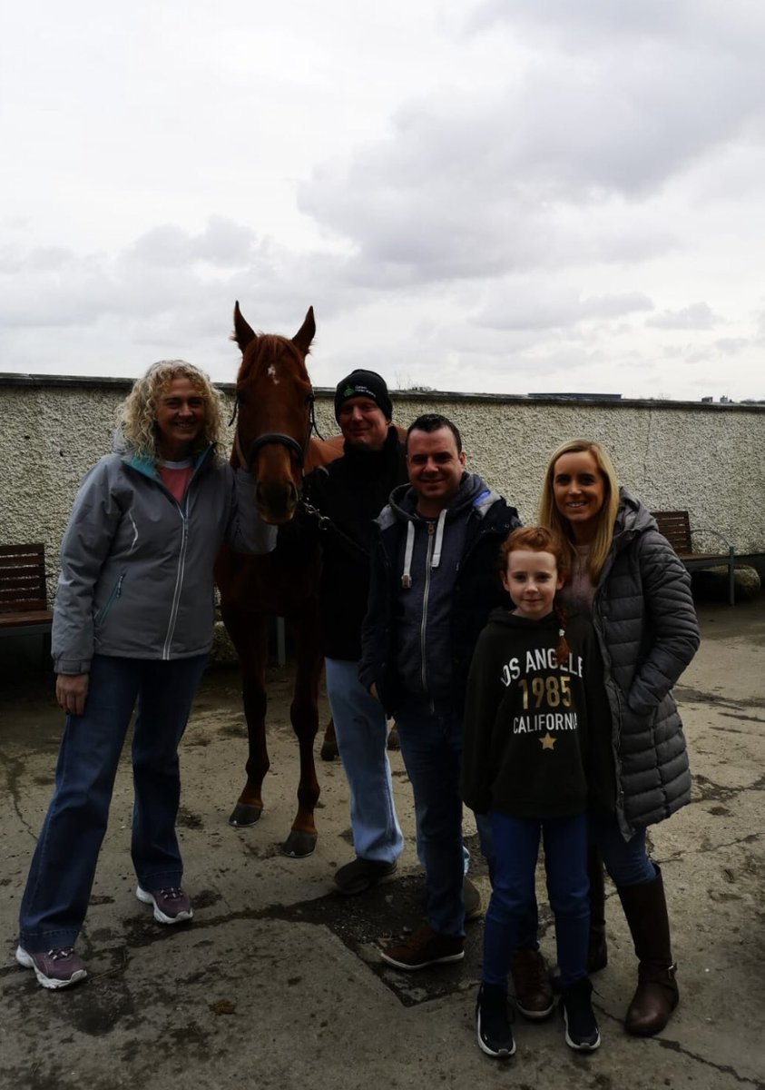 DerekMcGeehan's tweet photo. Today we had our first visit to see Alfirak since he retired. Alfirak was delighted to see us. We are equally delighted to report he is doing brilliantly. We are very thankful to Ciara Thomas for all the care and attention Alfirak is getting. https://t.co/9mehueMiH9