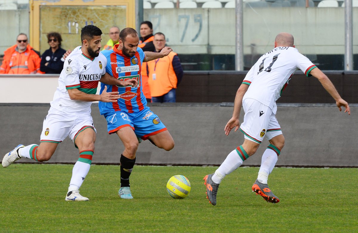 TernanaOfficial's tweet photo. 👉⚽️CATANIA-TERNANA 0⃣-0⃣, IL TABELLINO DELLA SFIDA AL "MASSIMINO" 📝👇
https://t.co/USrgdl4fFW ��️
#Ternana #Fere #NoiSiamoLaTernana #CtnTrn ❤️💪💚 https://t.co/V6ImGZcXDh