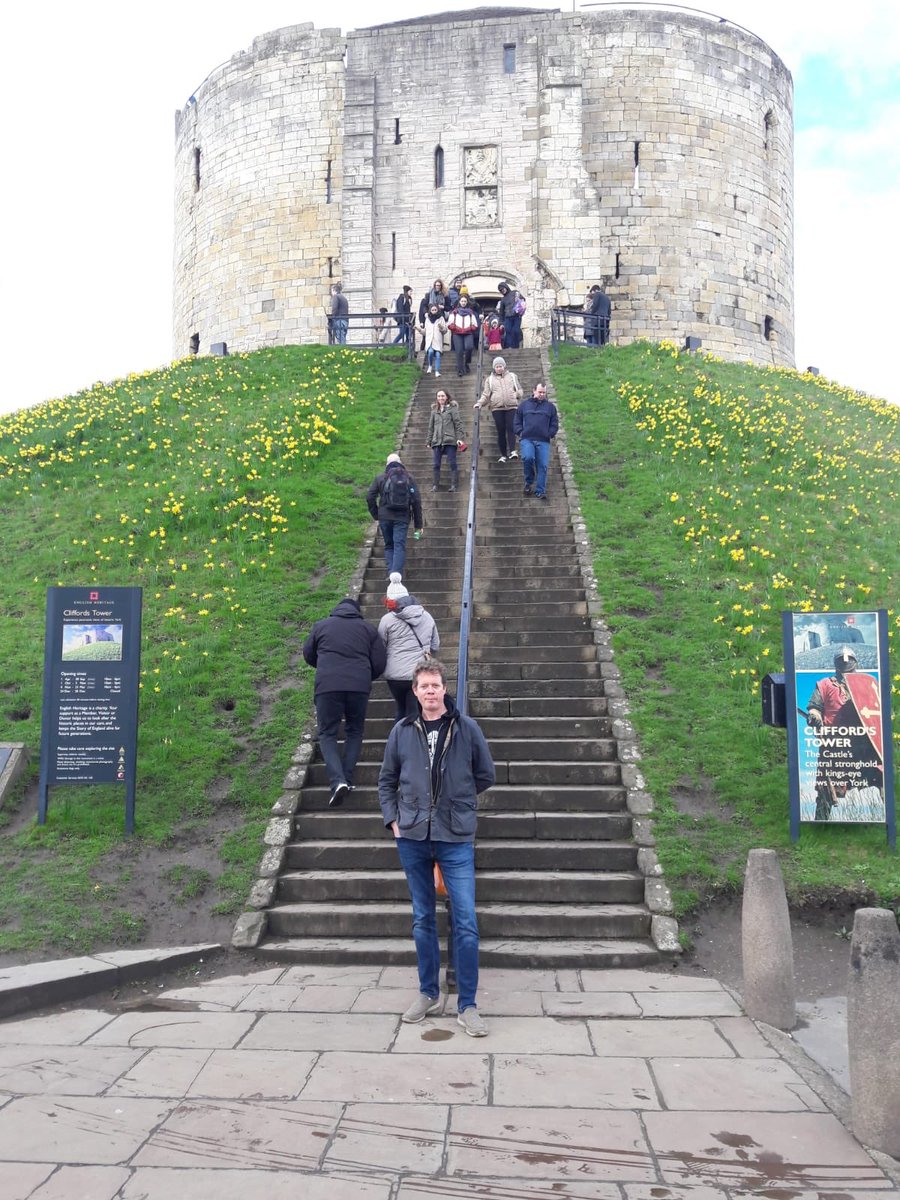 vikingverse's tweet photo. Oh the Grand Old Jarl of Jorvik, 
He had ten thousand men
He marched them up to the top of the hill
And he marched them down again because it was too windy
#JORVIKVikingFest #JVF20 https://t.co/O4N7DKmAke