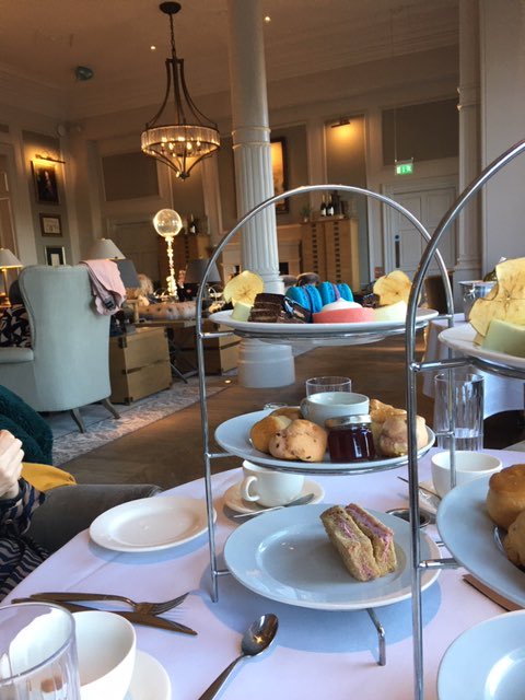 good_tasteclub's tweet photo. Our hotels aren’t just about beds and restaurants! Many, including the @PrincipalYork, do a lovely afternoon tea. Great to relax with friends and catch up. #YorkIsOpen #YorkHotels #AfternoonTea #KeepWarm https://t.co/NpOqUG9waP