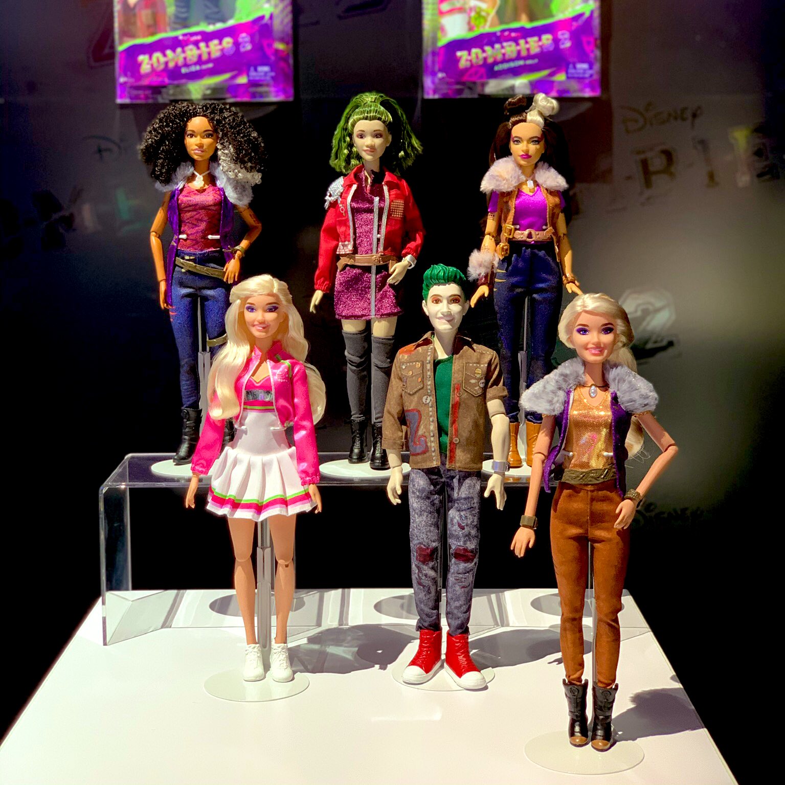 Disney Channel - Just in time for Halloween, Zombies 2 dolls and