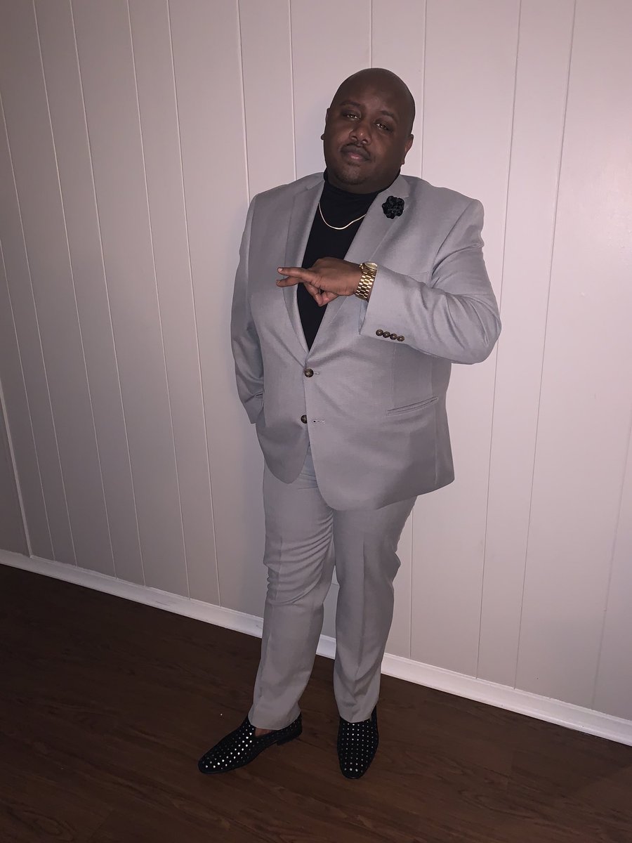 JustMyron's tweet photo. “Paid the cost to be the boss, wasn't even my most expensive purchase” #DussePapi #PardiGras https://t.co/WEWiZWIp3z