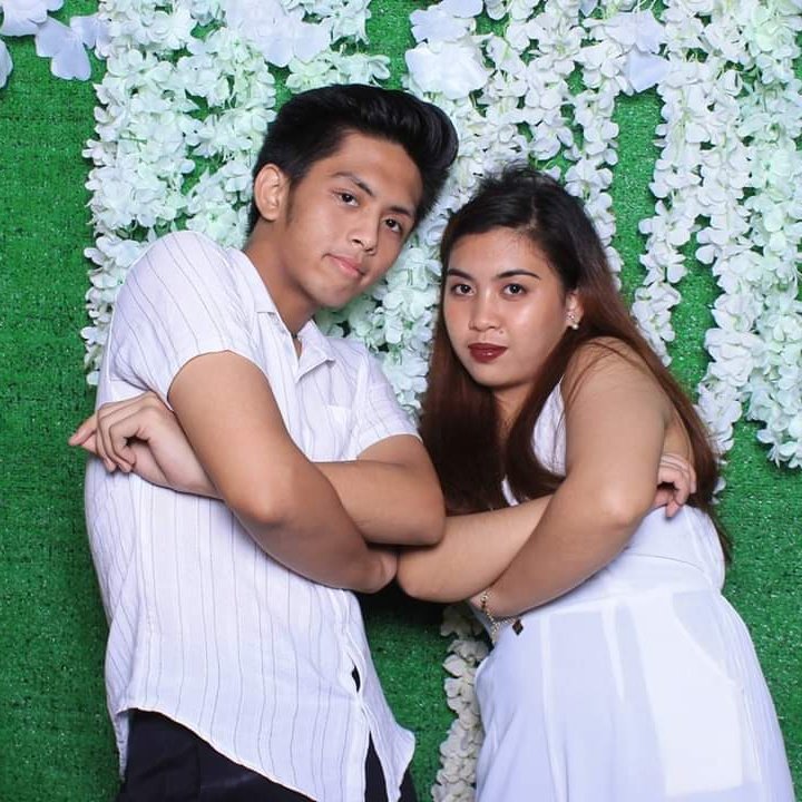renepsd's tweet photo. Happy Birthday to my real OG @beaaavv 🥺 wish u all the best this life has to offer💛 samgyup na tayo😜🐷 https://t.co/f43TARBzl6