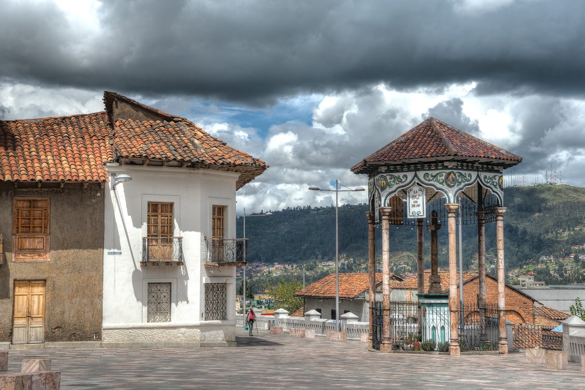 #Cuenca: Recorrer sus calles pintorescas, conocer su gente y descubrir sus más preciados secretos harán de estos #Carnavales un recuerdo imborrable.

#turismo
#feriadocarnaval 
#FeriadoDeCarnaval 
#BoutiqueHotel
#luxurydestination