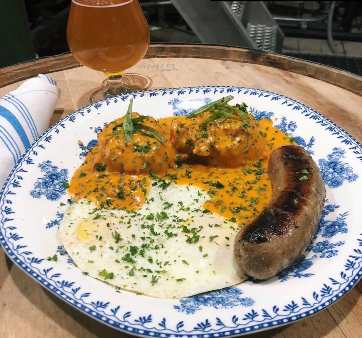 SmokingGoose's tweet photo. #MenuMoment Biscuits with @SmokingGoose ‘Nduja gravy #Repost @ForbiddenRoot https://t.co/F7XfFpY3ME