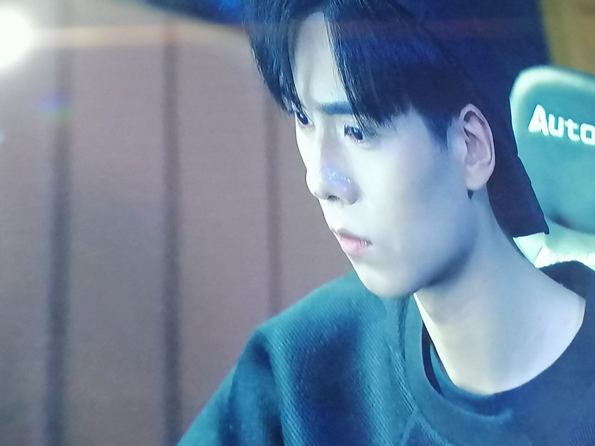 MnMahal's tweet image. Watching #GoGoSquid because of him #HuYiTian as #WuBai @Netflix_PH