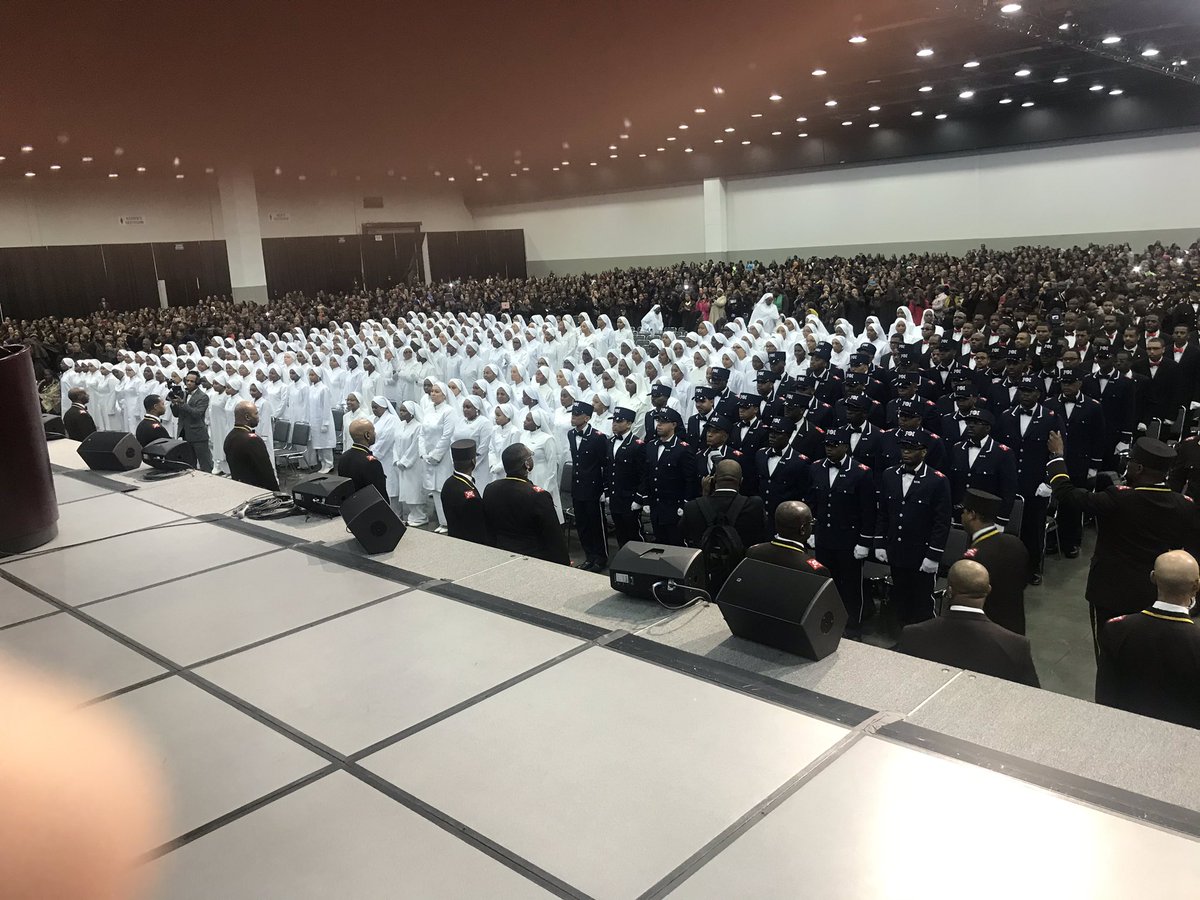 ahafeezm's tweet photo. The Honorable Minister Louis Farrakhan address the Nations Graduation on Saturday 2/22/20: TODAY FARRAKHAN SPEAKS LIVE and IN PERSON from TCF Center in DETROIT 2PMEST ~ Tune in at https://t.co/pYA1zlDqa4 #BestSDEver #SD20DET #SD2020 @HiphopTC @TheOfficialHH4J @CarlosMuhammad1 https://t.co/mmIzZUCSOC