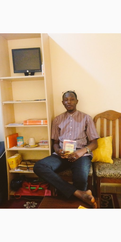 abduldanja87's tweet photo. U don't have to be Rich before u become happy! Knowledge is Wisdom if u think Education is expensive try ignorance
#Knowledged
#Power
#influence
#peace
#ligh
#sundays
#liveinAbuja https://t.co/SYdlv77jjt