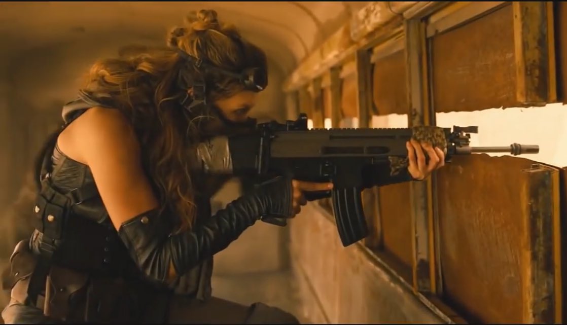 MrDomCobb's tweet photo. I wonder who this is? I wonder if she had more of a role in #ZackSnydersJusticeLeague? We’ll never know until @wbpictures #ReleaseTheSnyderCut. https://t.co/P2lv5Jb7ma