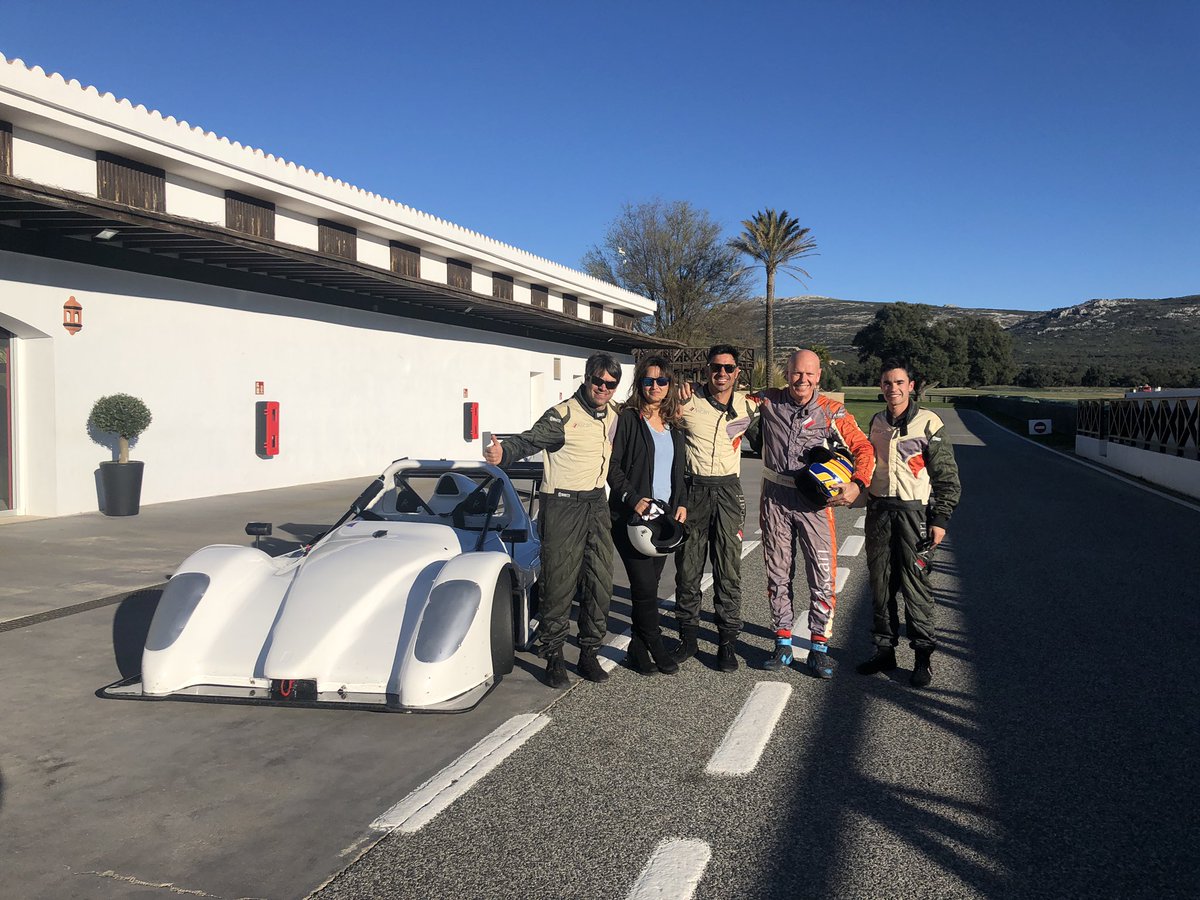 CarlosCheca7's tweet photo. Visitando Ronda y el circuito de Ascari, disfrutando del buen trazado sobre 4 ruedas entre amigos!! https://t.co/y5baG5eGIh