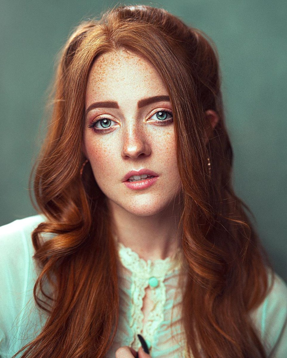 portraitistnet's tweet photo. Kaiti Mackenzie by https://t.co/WOaUX31aFH Alex Miller #portraitphotography #moodyports #beautyphotography https://t.co/cPMvnPr3KB