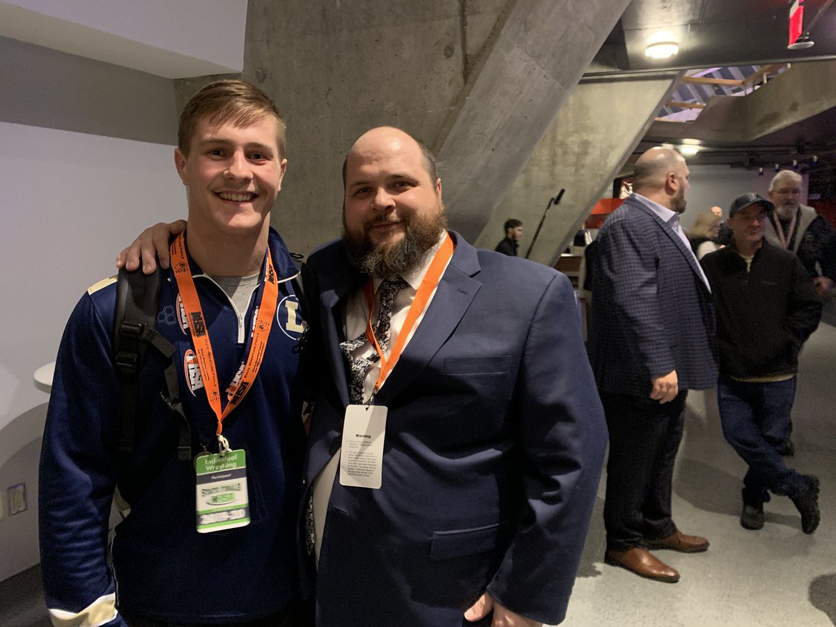 MrHennebry_lhs's tweet photo. 3 STATE CHAMPIONS &amp; 2 RUNNER UPS, what a weekend! Proud LHS Almnus, Proud LHS coach, proud LHS teacher, proud Lemonter! @LemontWrestling https://t.co/jGUugy7Kpe