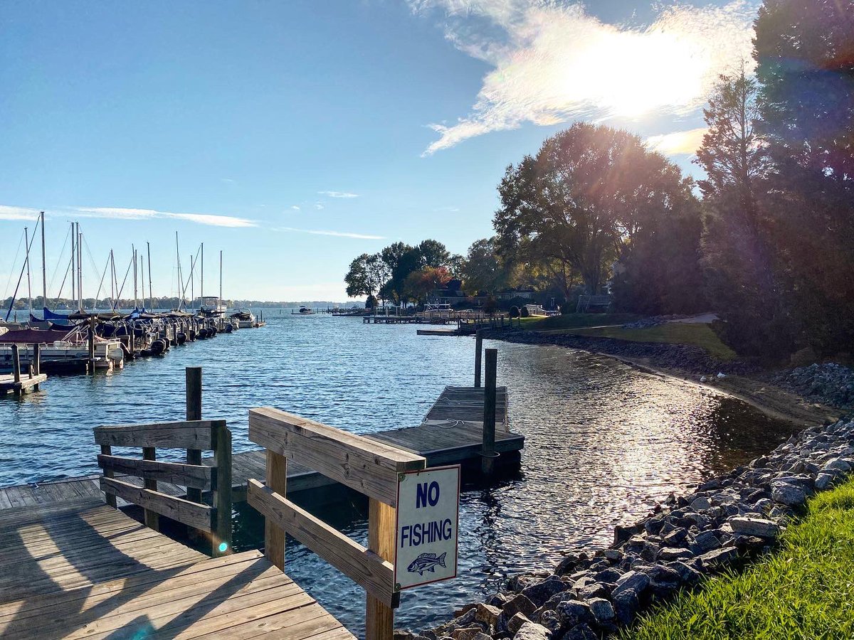 martinoracing's tweet photo. #SaltLifeSunday ☀️ Ready for an Afternoon of Offseason Boating and Fishing @AllSeasonsMarin on Lake Norman in Mooresville, NC...

@RealSaltLife @VisitNC @MooresvilleNC @VisitRaceCity @discoverboating @VisitLakeNorman #lakenorman #saltlife #livesalty #discoverboating #mooresville https://t.co/Qx4fr4sseD