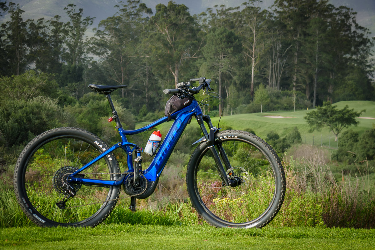 ebike_touring's tweet photo. Took the Giant Stance E out for its maiden ride today. Thrilled. What a lovely bike. Pat's arrives tomorrow.
Many thanks to the teams at Ride Life in George and @GiantRSA.
#mtbstoke #emtb #ebike #ebikes #emountainbike #ebiketouring https://t.co/oMAImHodPK