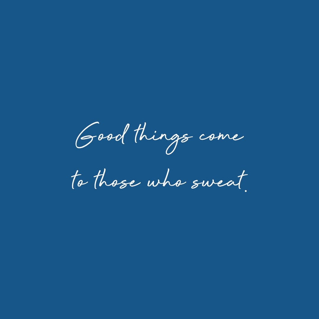 certaindri's tweet photo. Truth! 🙌 📷 by @sweatcosmetics: You're not afraid to break a sweat, so why wait for good things to come to you when you can just chase them down? 👟#sweatcosmetics #sweatlooks #sweateverywhere #fitnessbabe #gymbabe #sweatitout #athleisure #foractivebeauty #watchmesweat https://t.co/t7mkEOtItc